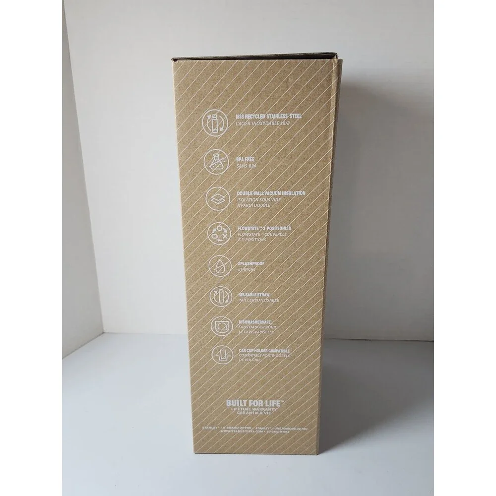 Stanley 40 oz The Quencher H2.0 Flowstate Green